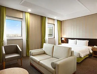 Hotel Ramada Encore By Wyndham Dongdaemun 4*