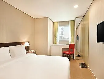 Ramada Encore By Wyndham Dongdaemun 4*