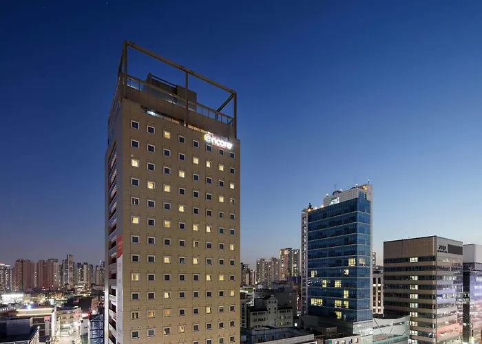 Hotel Ramada Encore By Wyndham Dongdaemun 4*