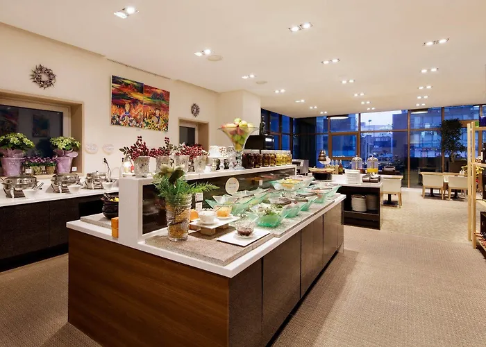 Ramada Encore By Wyndham Dongdaemun Hotel 4*