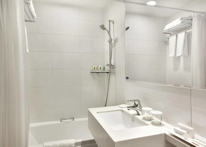 Hotel Ramada Encore By Wyndham Dongdaemun 4*