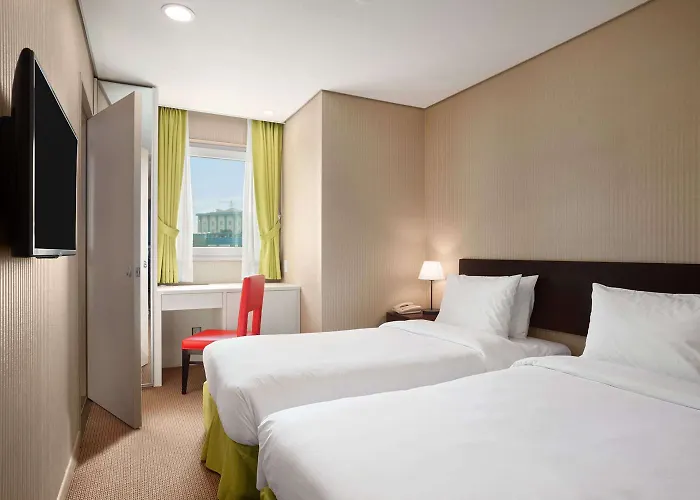 Ramada Encore By Wyndham Dongdaemun Hotel