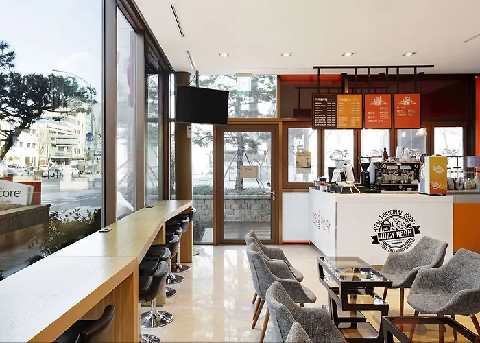 Ramada Encore By Wyndham Dongdaemun Hotel 4*
